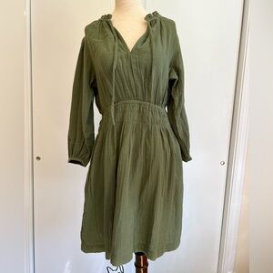 Green Long Sleeve Dress